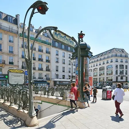 Cmg Place De Clichy *